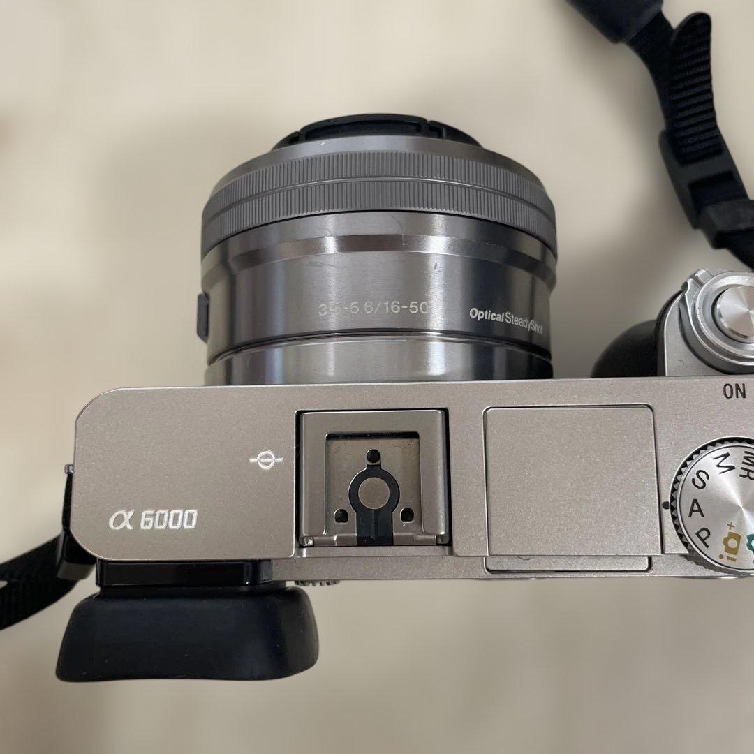SONY デジタル一眼レフカメラ α6000