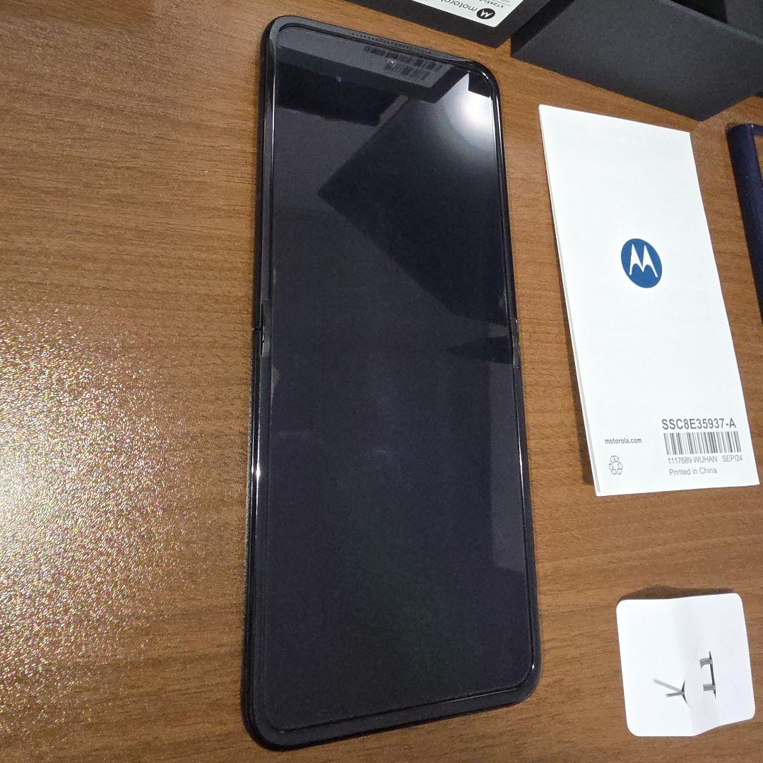 Motorola razr 50 ULTRA 本体 訳有り