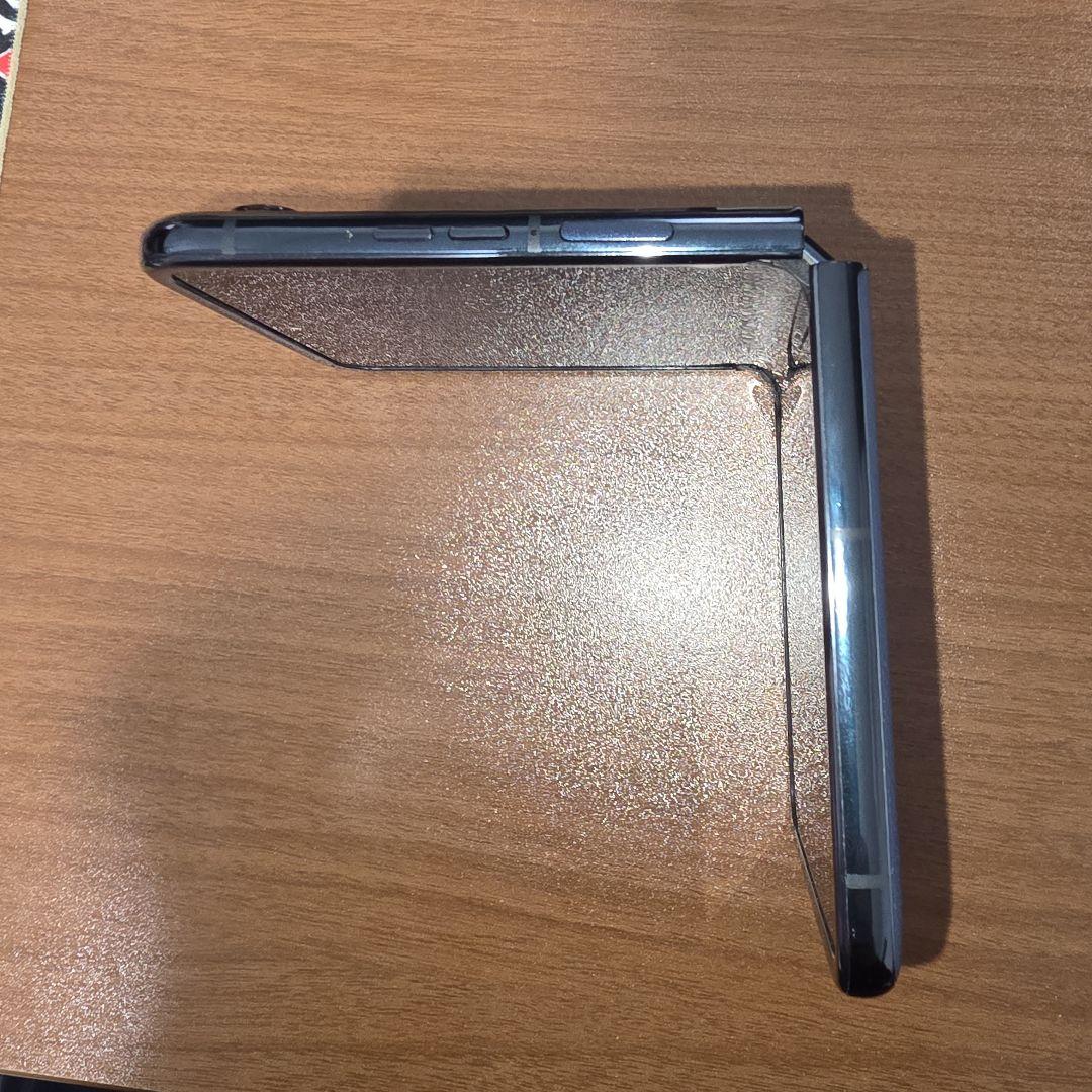 Motorola razr 50 ULTRA 本体 訳有り