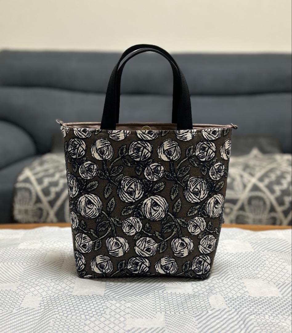 bellyの森さん 様 rosy コロりんトート