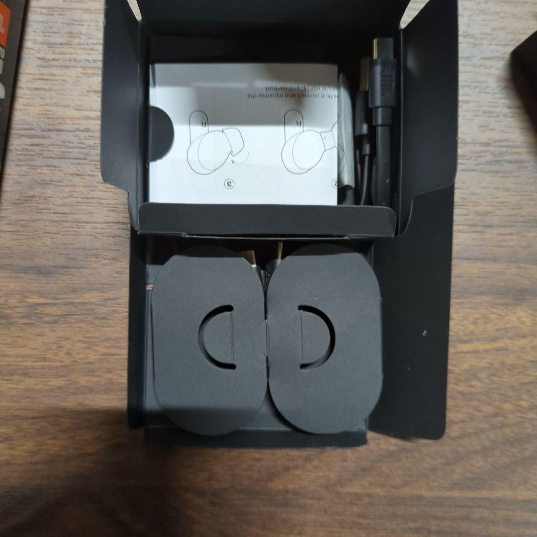 JBL TOUR PRO 3 ワイヤレスイヤホン bluetooth