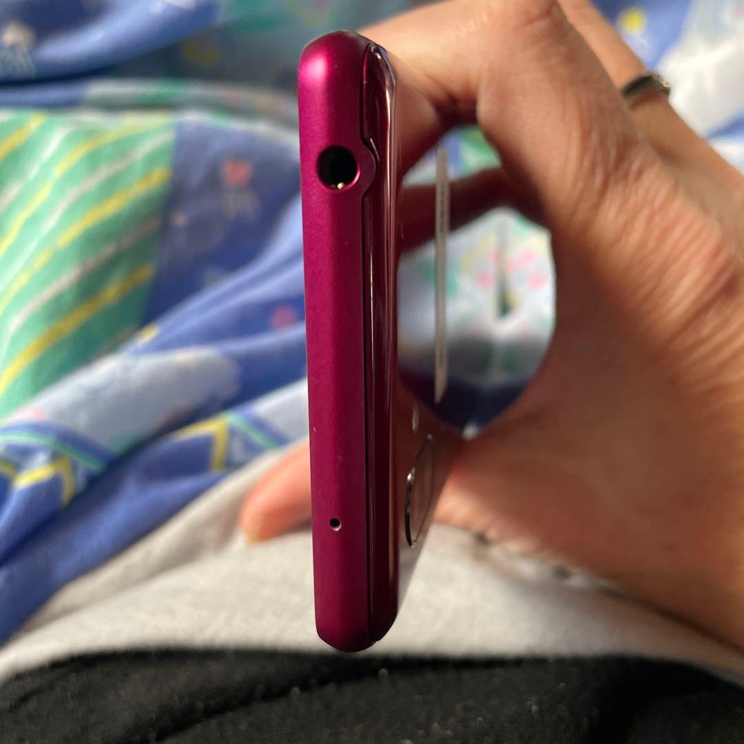 A001SH スマートフォン 本体