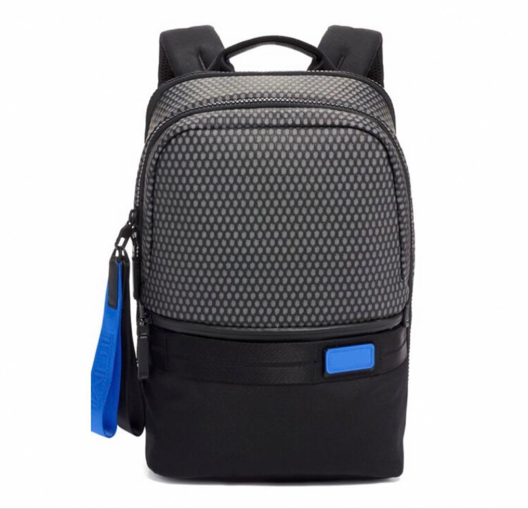 TUMI 「ノタウェイ」バックパック レインカバー付き
