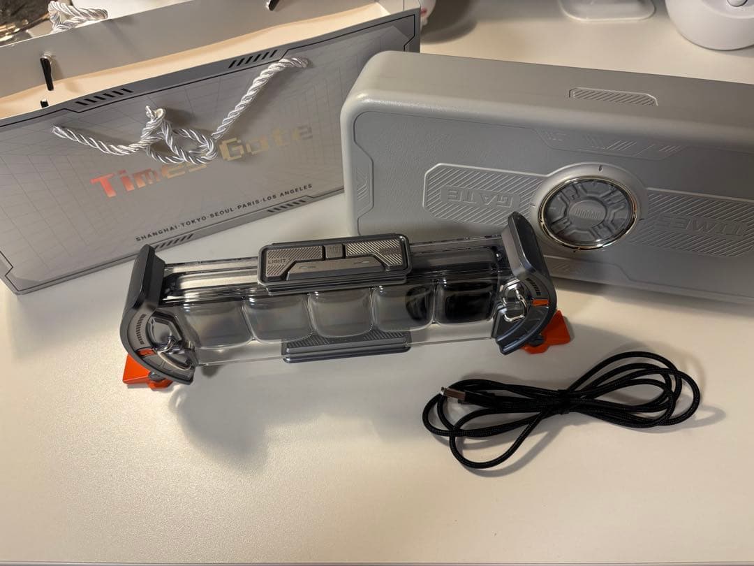 ディスプレイ・モニター本体 Divoom Times Gate