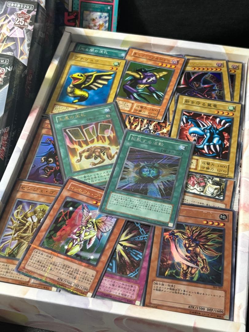 し*迎様 【豪華まとめ売り】遊戯王 未開封BOX 初期 特典多数 シングル200