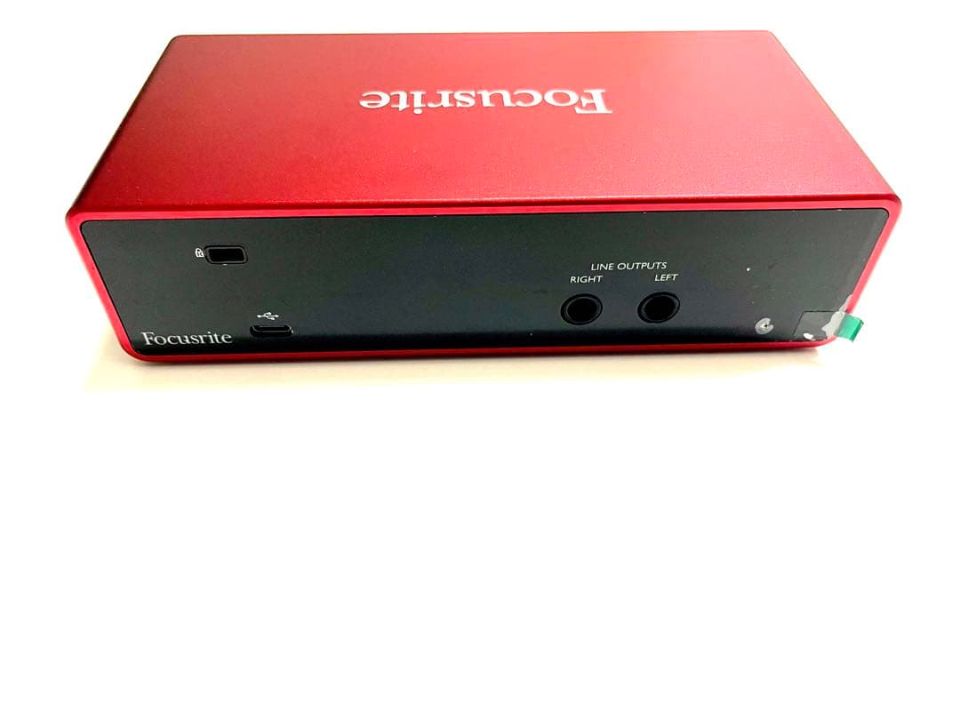 Focusrite Scarlett 2i2 (第3世代)