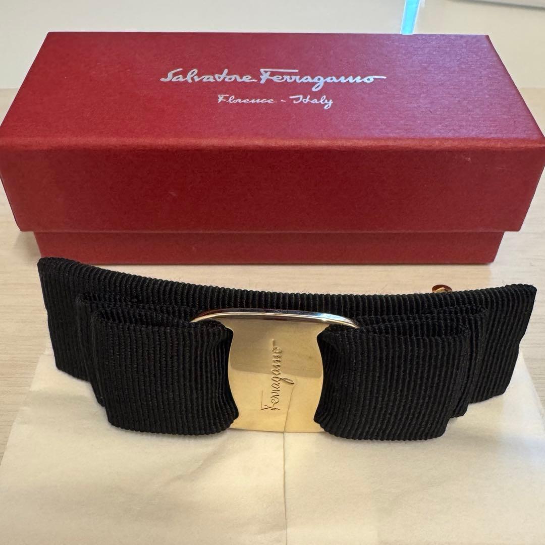 Ferragamo バレッタ