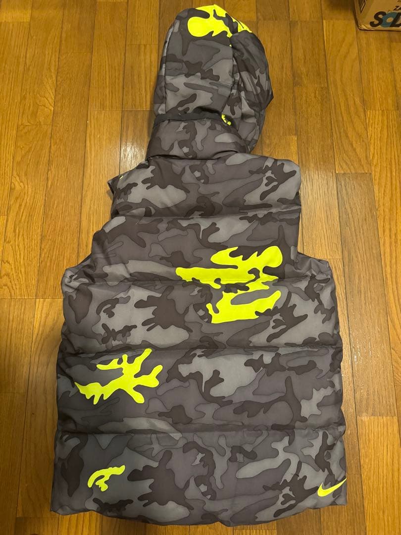 美品 NIKE × FCRB 12AW リバーシブルダウンベスト 迷彩 カモ柄