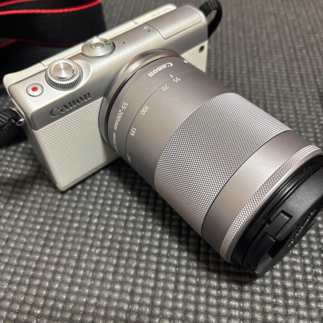 Canon eos M100 一眼レフ ダブルズームキット