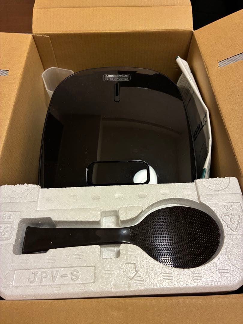 TIGER 圧力IHジャー炊飯器 JPV-C100 KG