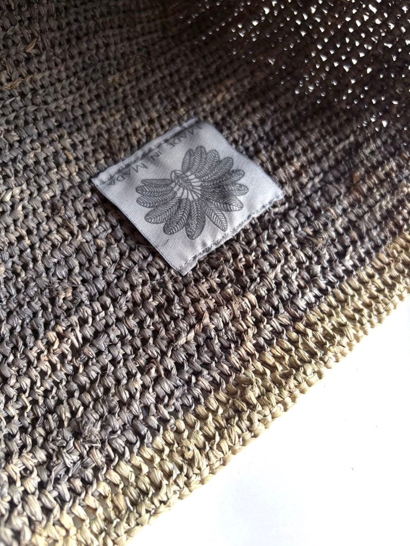 made in mada 【24SS】MOUMOUNEバイカラー ラフィアバッグ