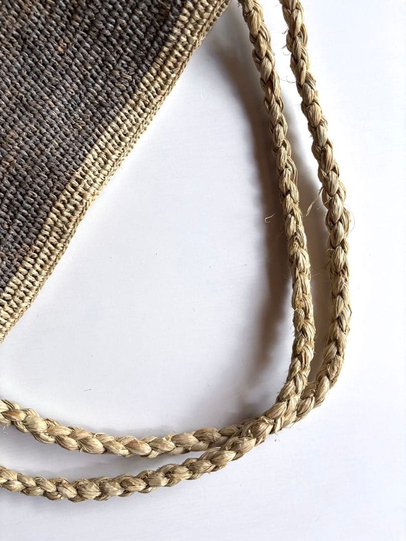 made in mada 【24SS】MOUMOUNEバイカラー ラフィアバッグ