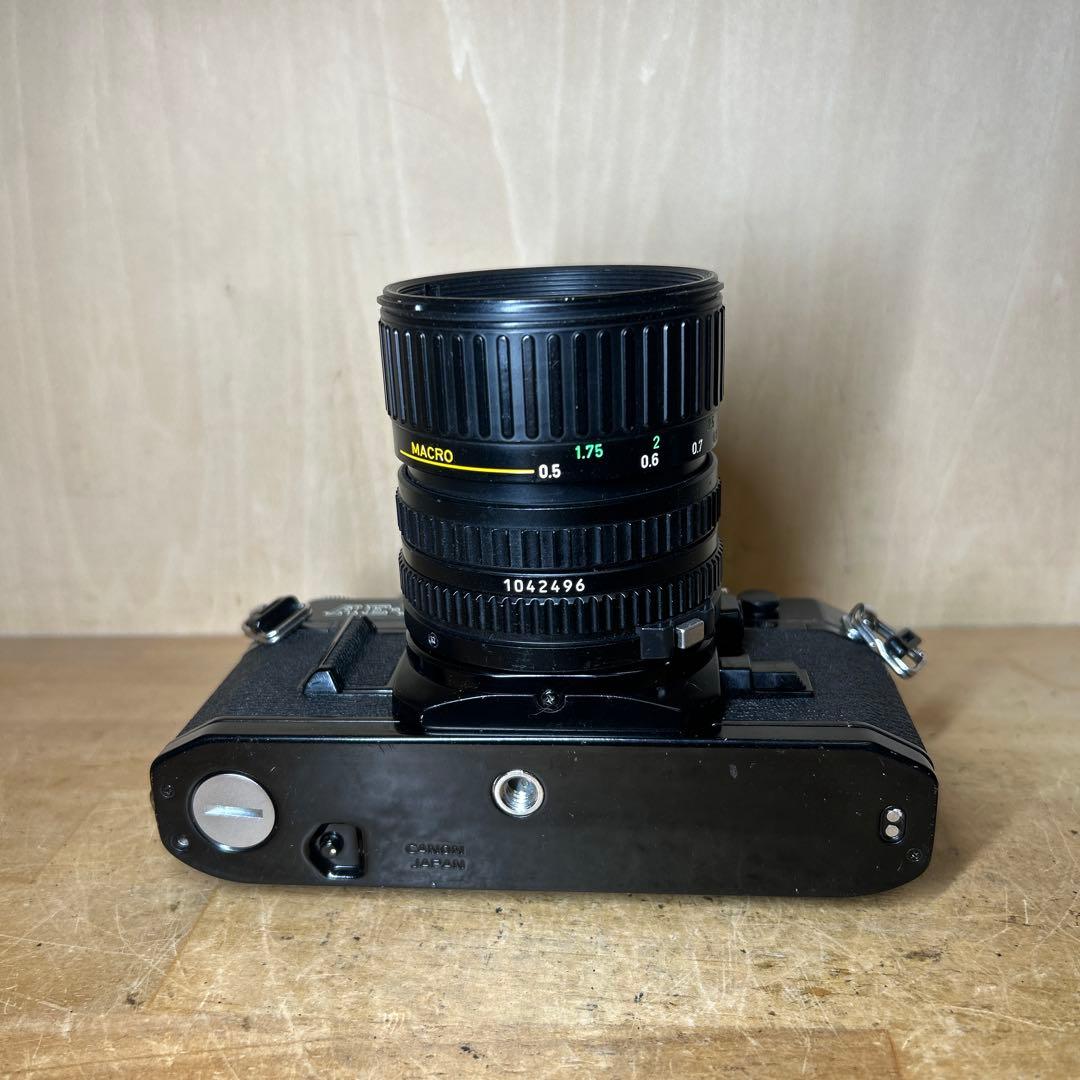Canon AE-1ブラック+FD 35-70 f3.5-4.5 完動美品