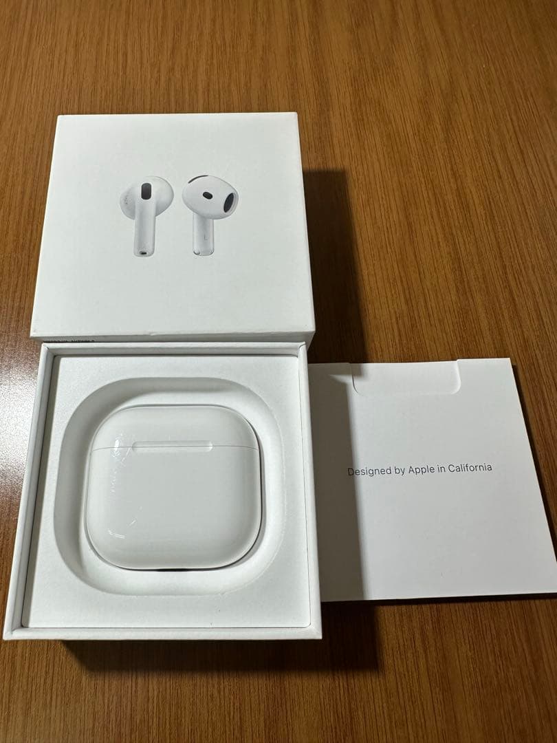 【美品】 AirPods 4 ANC非搭載 MXP63J/A Y431D