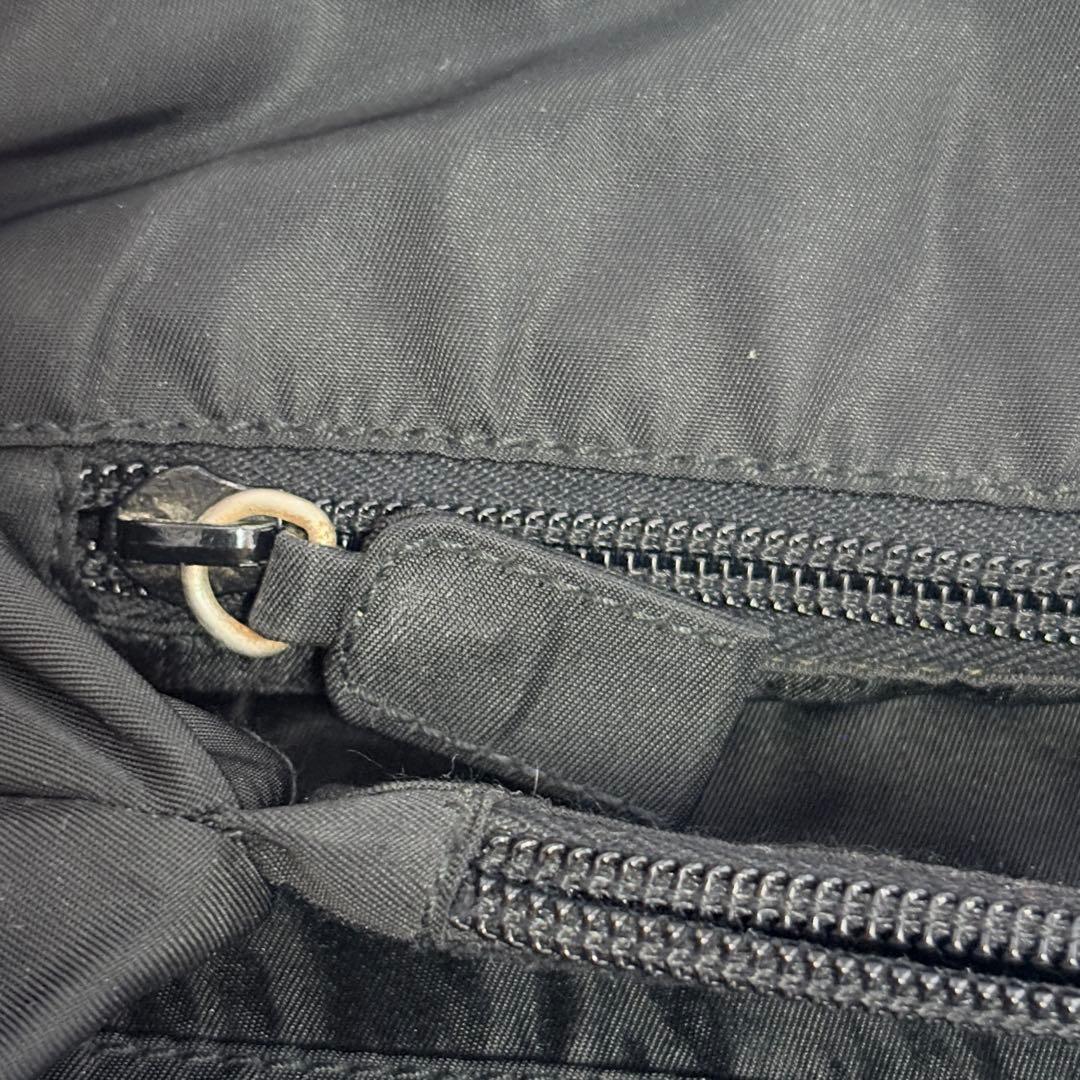 PRADA ナイロン トートバッグ ブラック 三角ロゴ 大容量 ハンドル傷あり