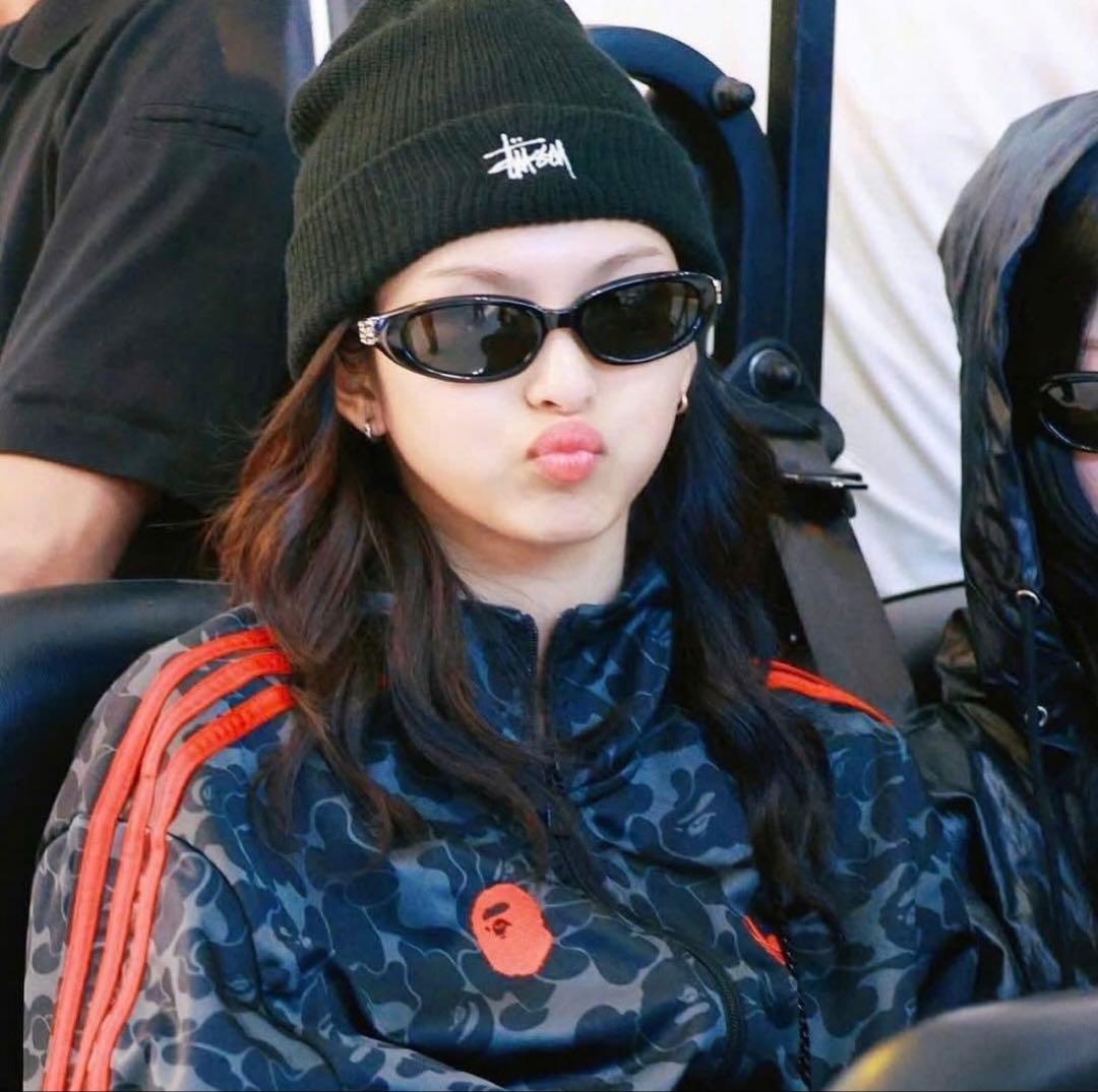 GENTLE MONSTER サングラス SOSOMO 01 ケース 箱 黒