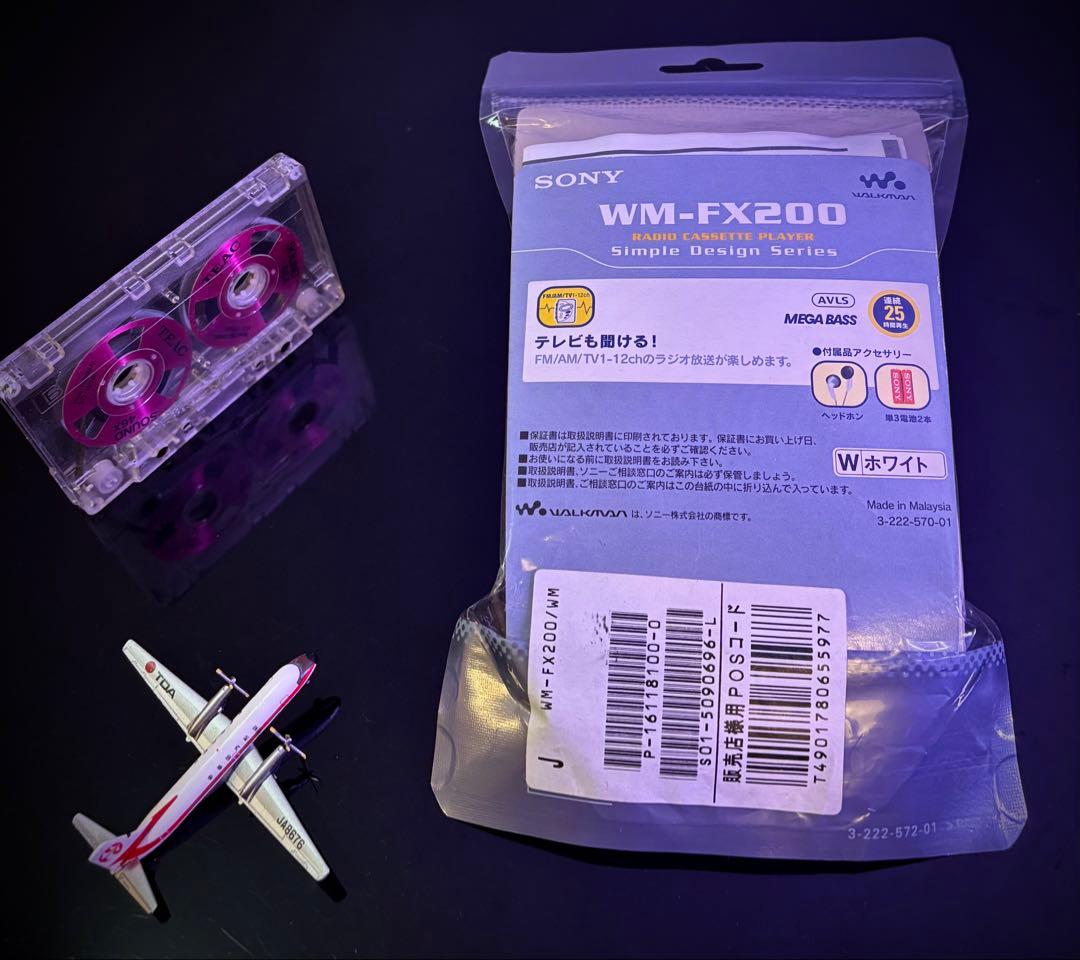 カセットウォークマン SONY WM-FX200白「整備済み、完動超美品」