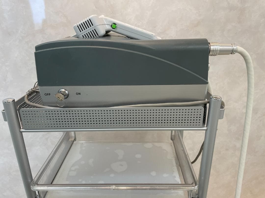 値下げしました！【HSK ハイパースキンKAREN】業務用 レーザー脱毛機器