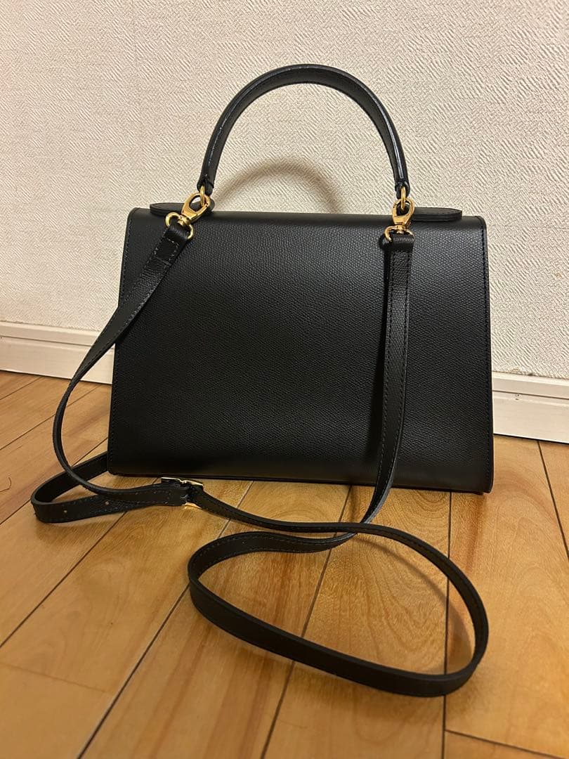 かい Carbotti カルボッティ　美品　黒