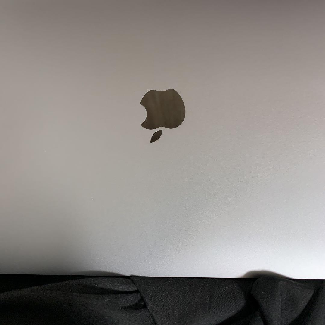 MacBook Air M1【2020】13.3インチ