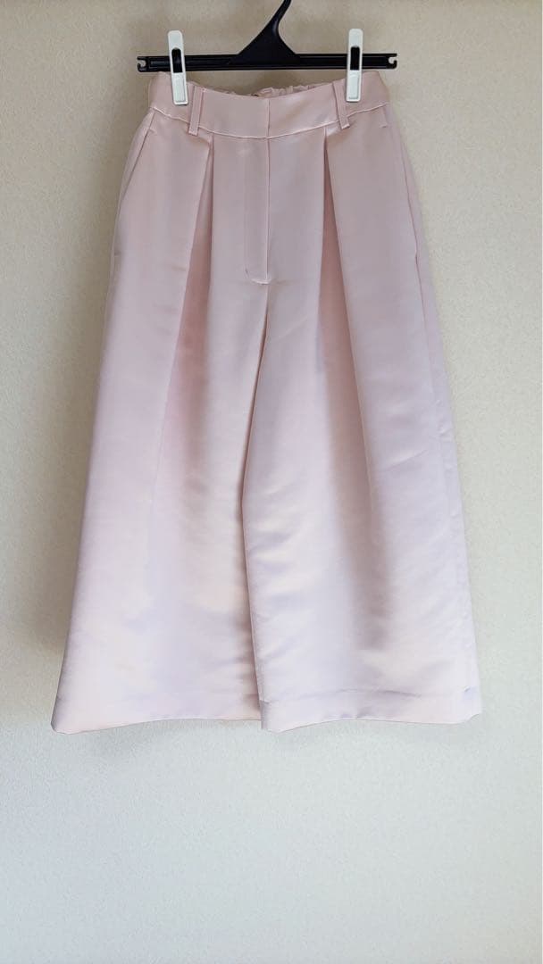 Heve 新品サテンフレアガウチョPT　36ピーチ