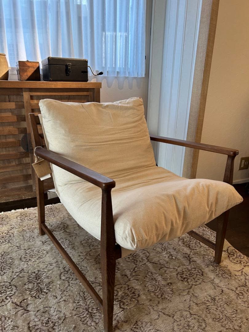 ZARA  ザラホーム　デタッチャブルクッション ウッドアームチェア