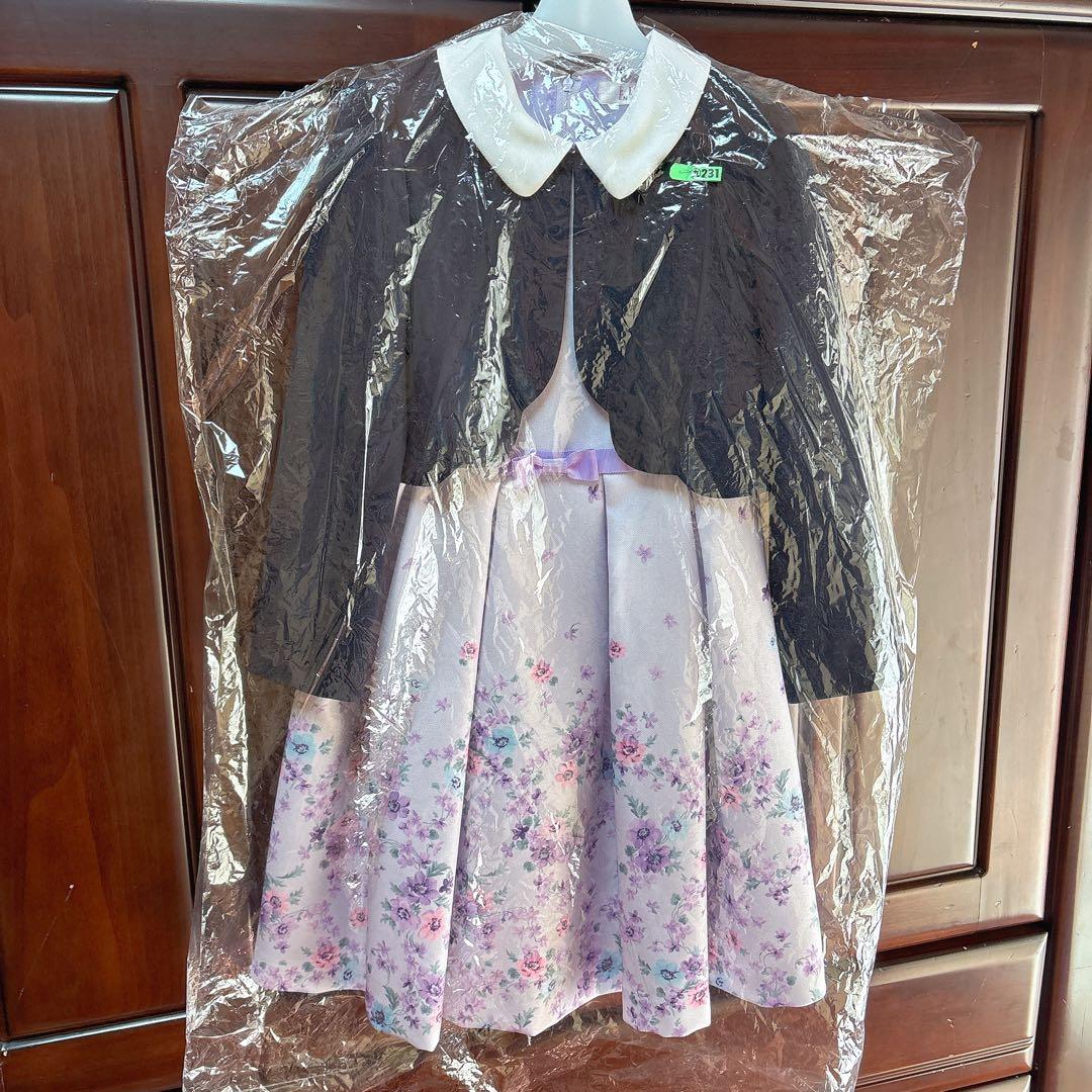 みーELLE 紫フラワープリントドレス＆黒ジャケット　卒園式　入学式