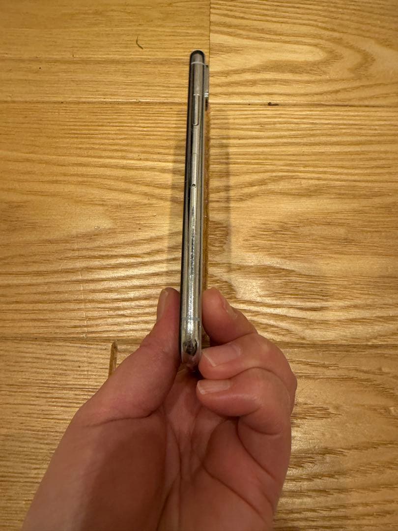 Apple iPhone X ホワイト