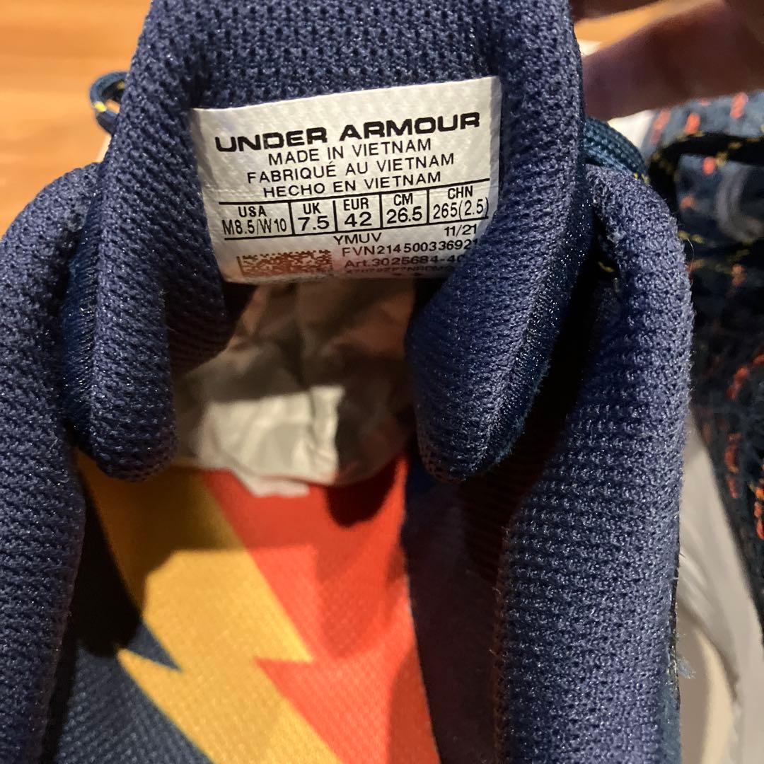 アンダーアーマー　カリー9 26.5cm