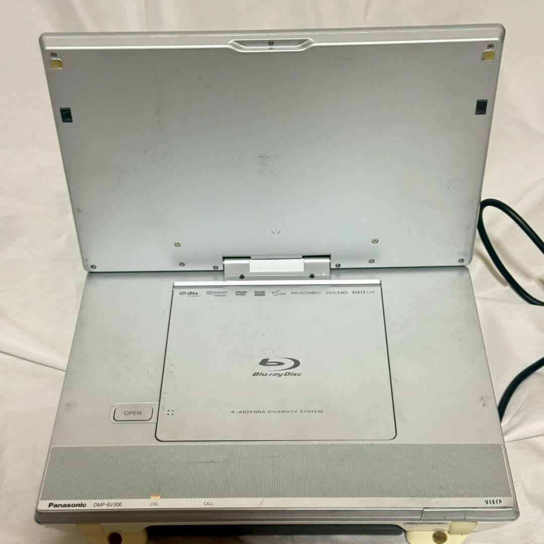 最終値下げPanasonic DMP-BV300 ポータブルブルーレイプレーヤー