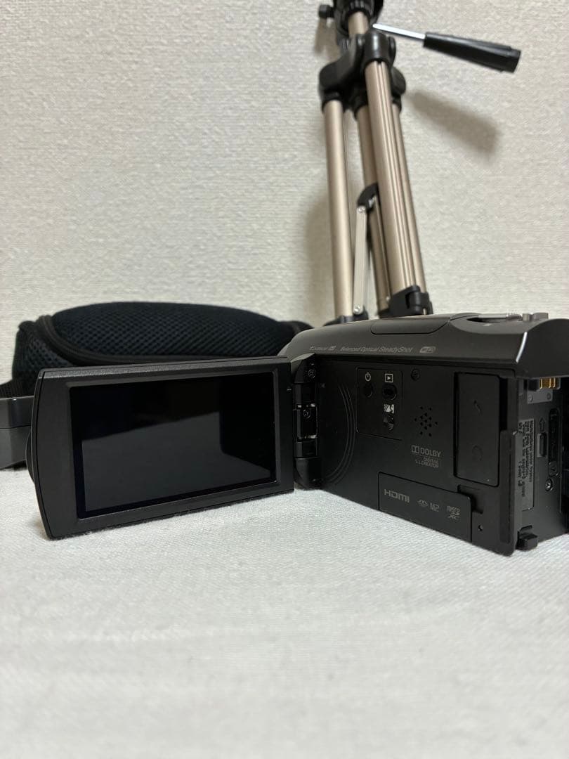 SONYハンディカム HDR-CX670 三脚・予備バッテリー付 フルHDカメラ