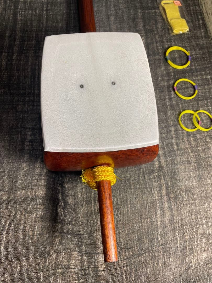 和胡弓　弓、付属品付き