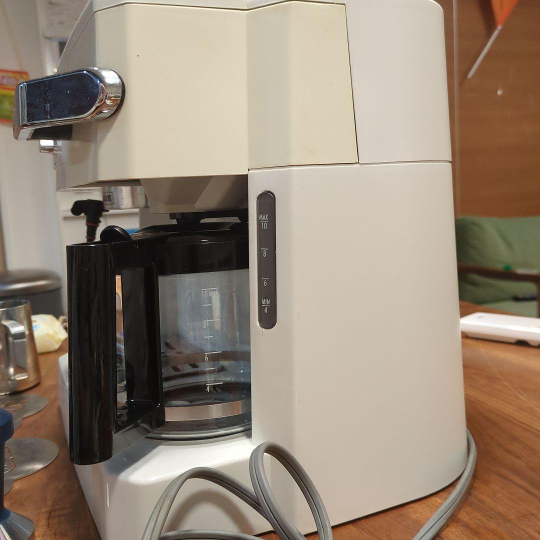 De'Longhi エスプレッソマシン ホワイト