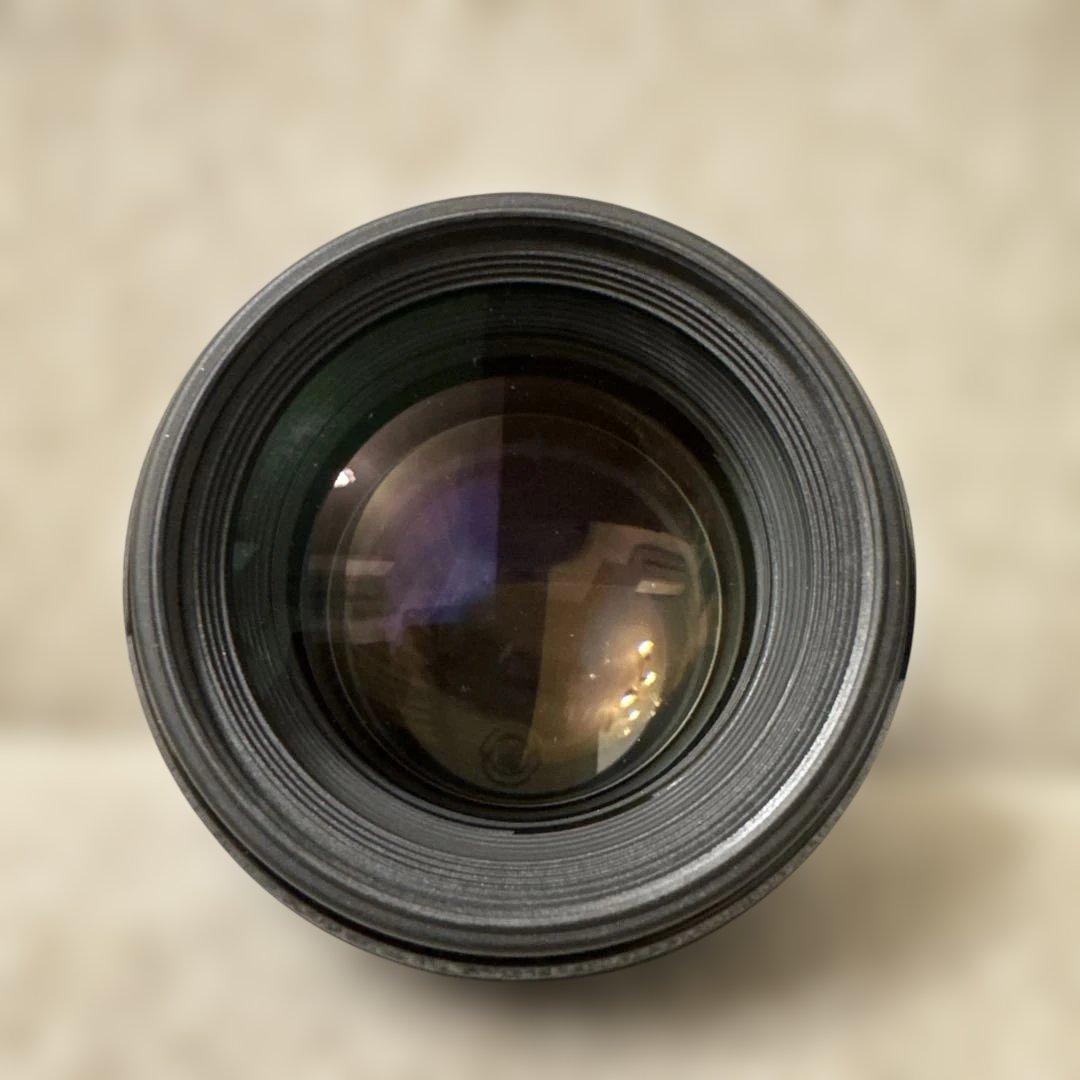 Canon EF 85mm f/1.8 USM レンズ