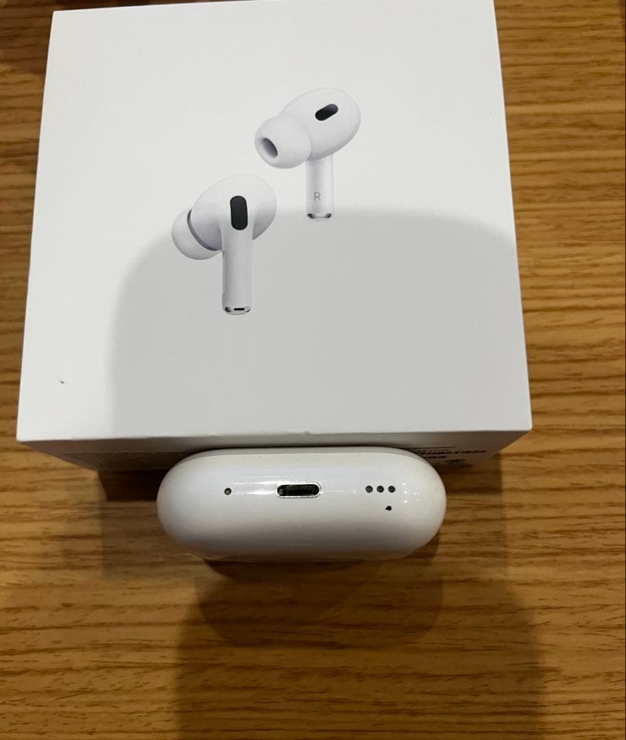 美品　AirPods Pro 2