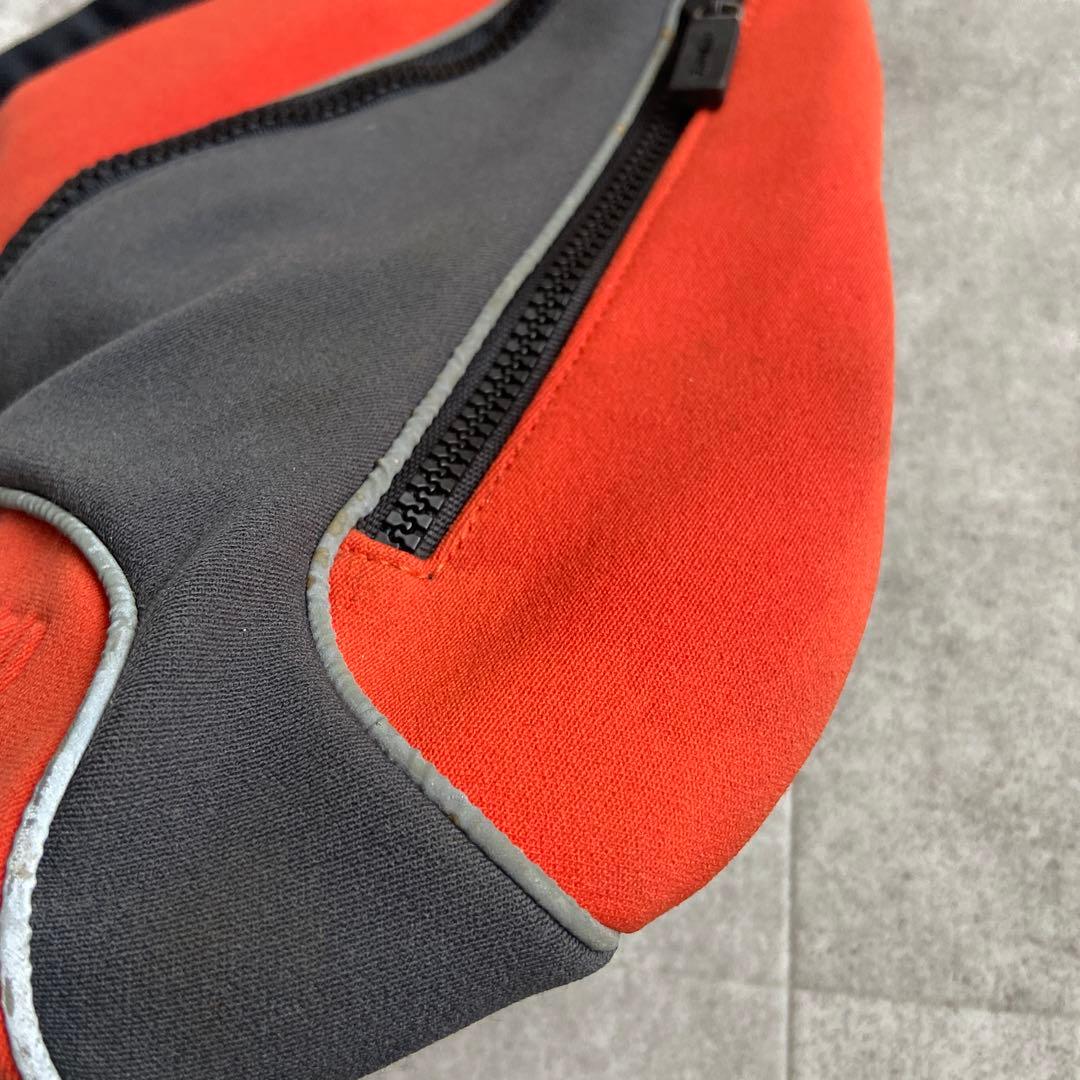 ぽんちゃん 様　miumiu ボディバッグ　ビンテージ　アーカイブ　Y2K