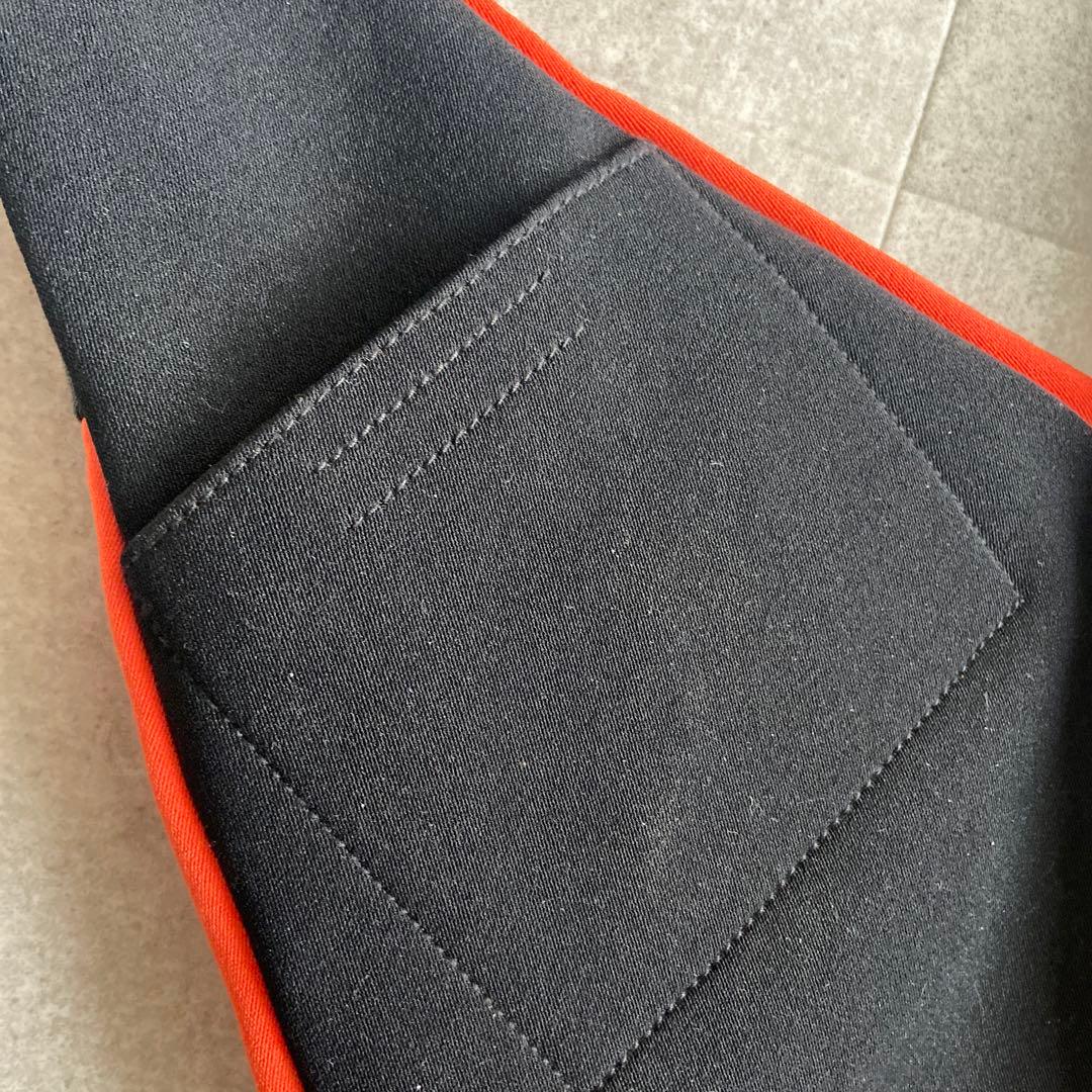 ぽんちゃん 様　miumiu ボディバッグ　ビンテージ　アーカイブ　Y2K