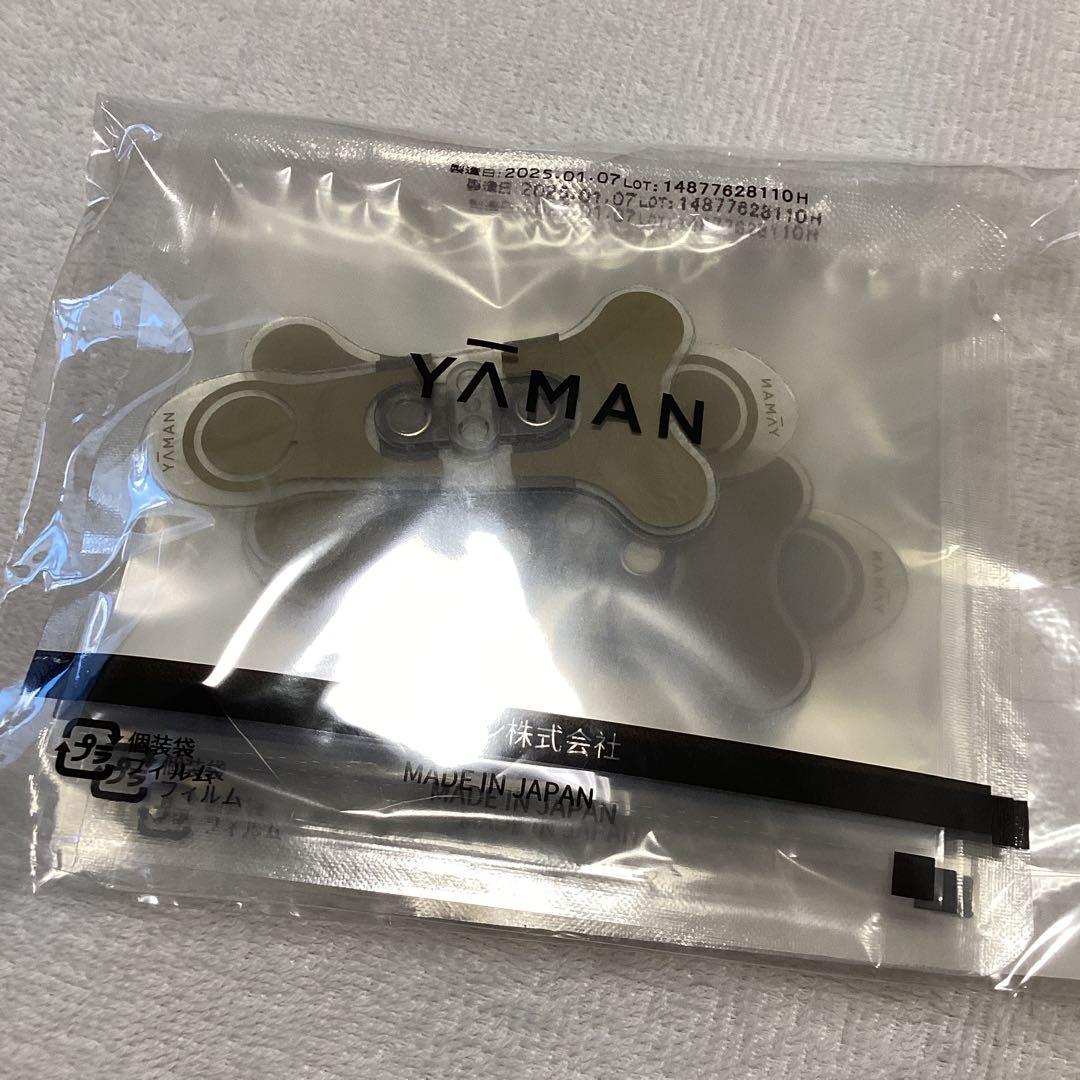 YA-MANデザインリフトモア　 ストレッチシート目元・口元各3セット