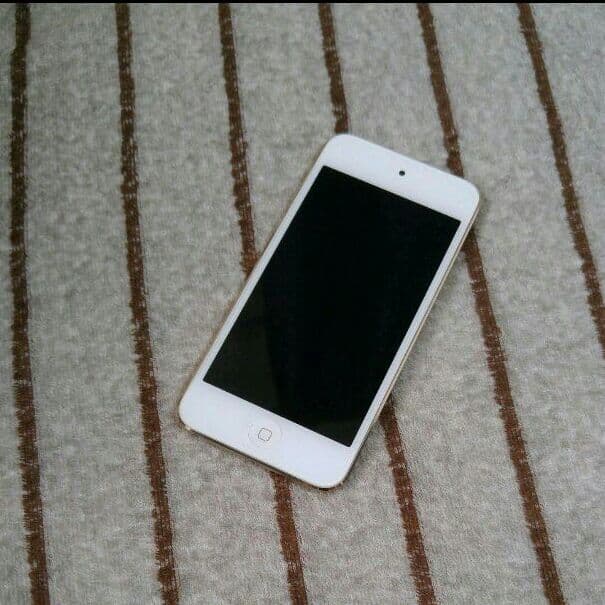 売約済み　ipod touch 第６世代　32GB ゴールド