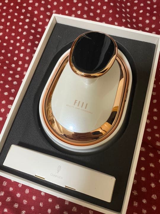 キャビテーションです。マッサージジェルをアロエジェルで代用して使えるそうです！