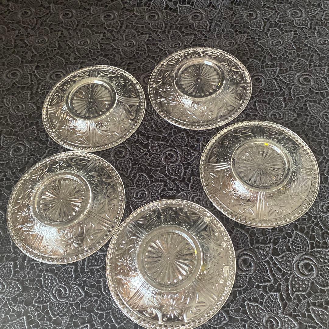 大正戦前　プレスガラス 皿 豆皿 プレート 菓子皿 骨董和ガラス古ガラスウラン