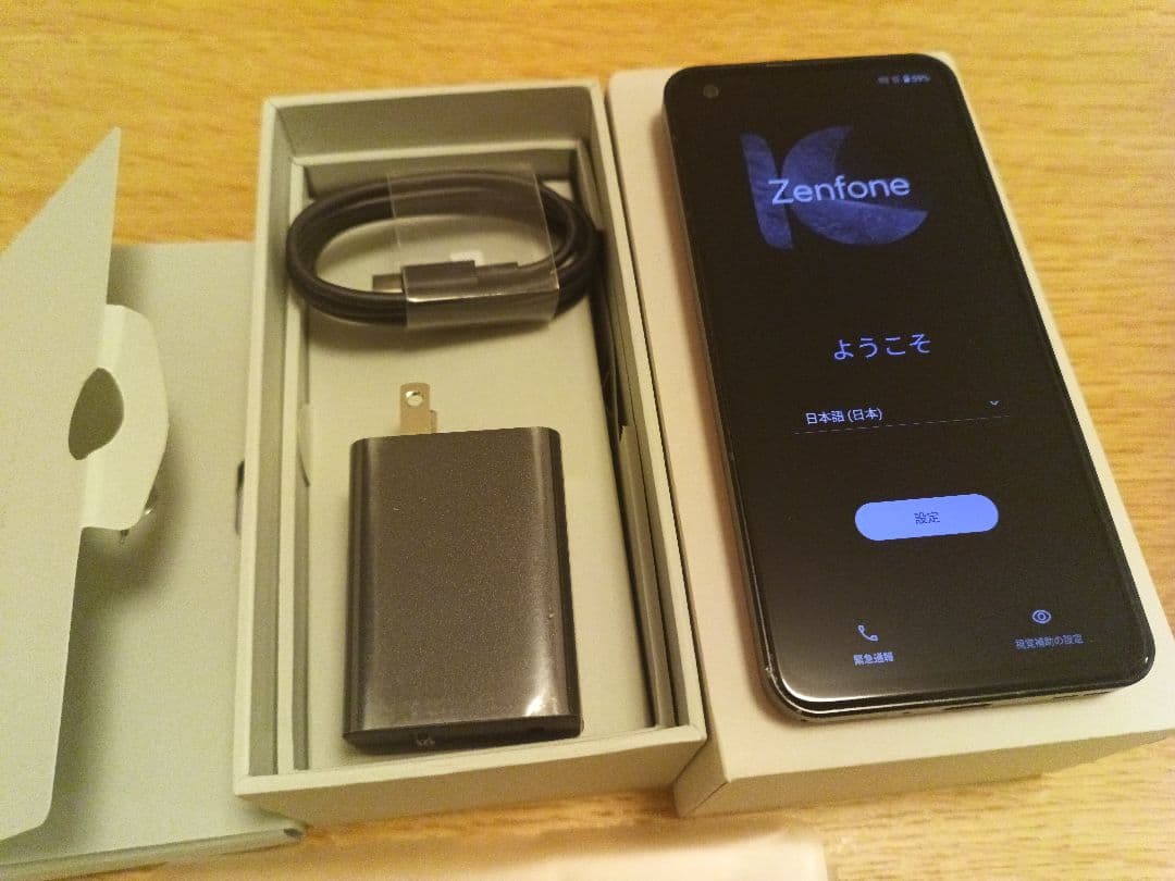 Zenfone 10 国内版 SIMフリー レッド ZF10-RD8S256