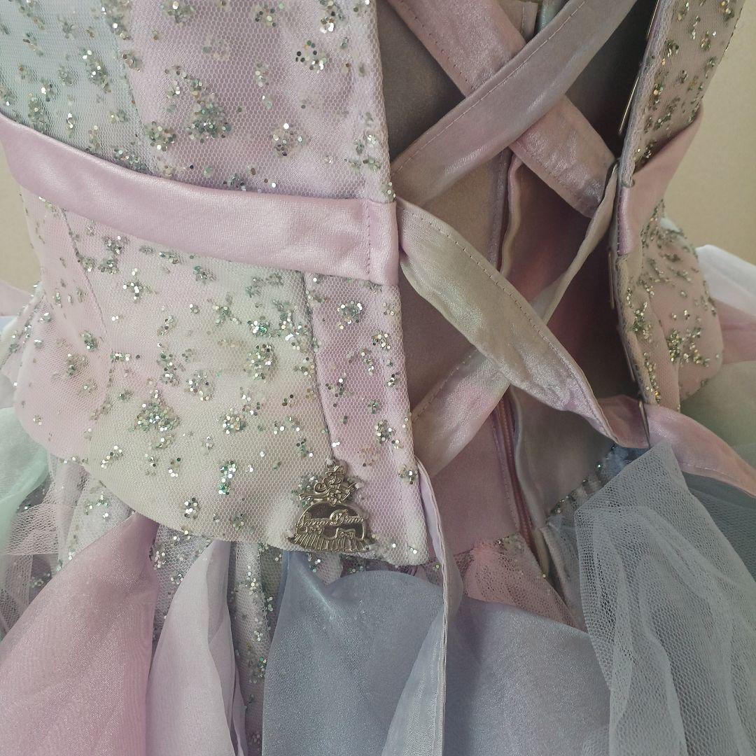 パステルフリルウェディングドレス