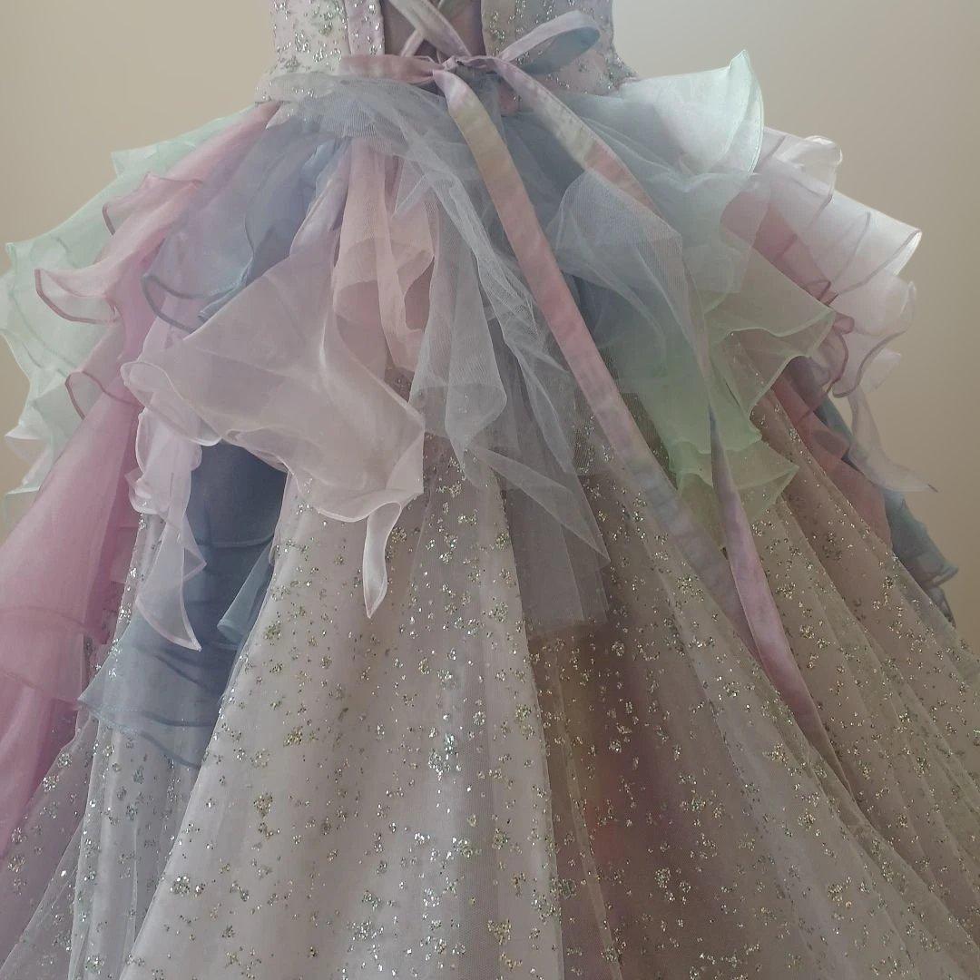 パステルフリルウェディングドレス