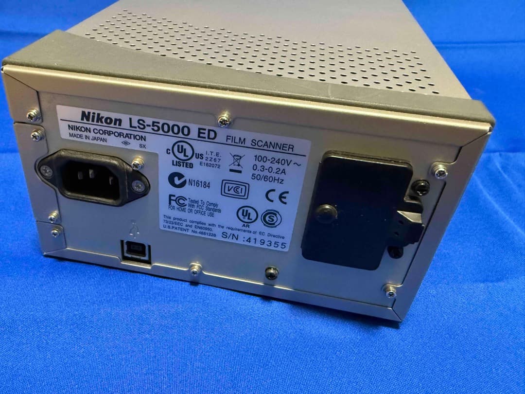 大*ン様 Nikon SUPER COOLSCAN 5000 ED ジャンク