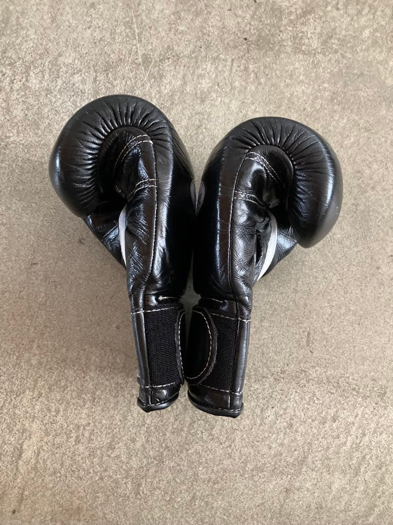 winning ウィニングボクシンググローブ ブラック 8オンス MS-200B
