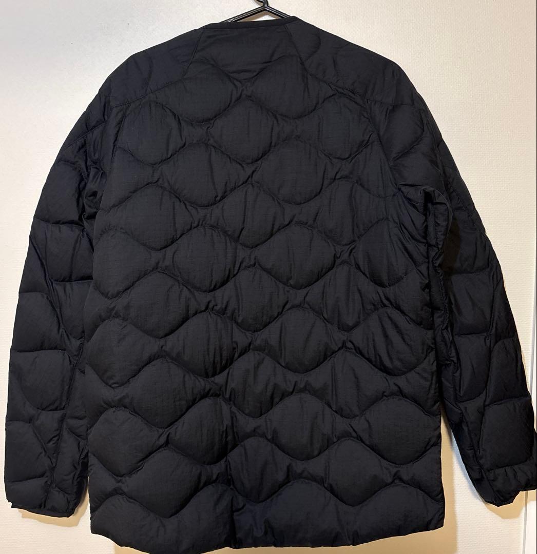 ユニクロウルトラライトダウンオーバーサイズジャケット　ホワイトマウンテニアリング