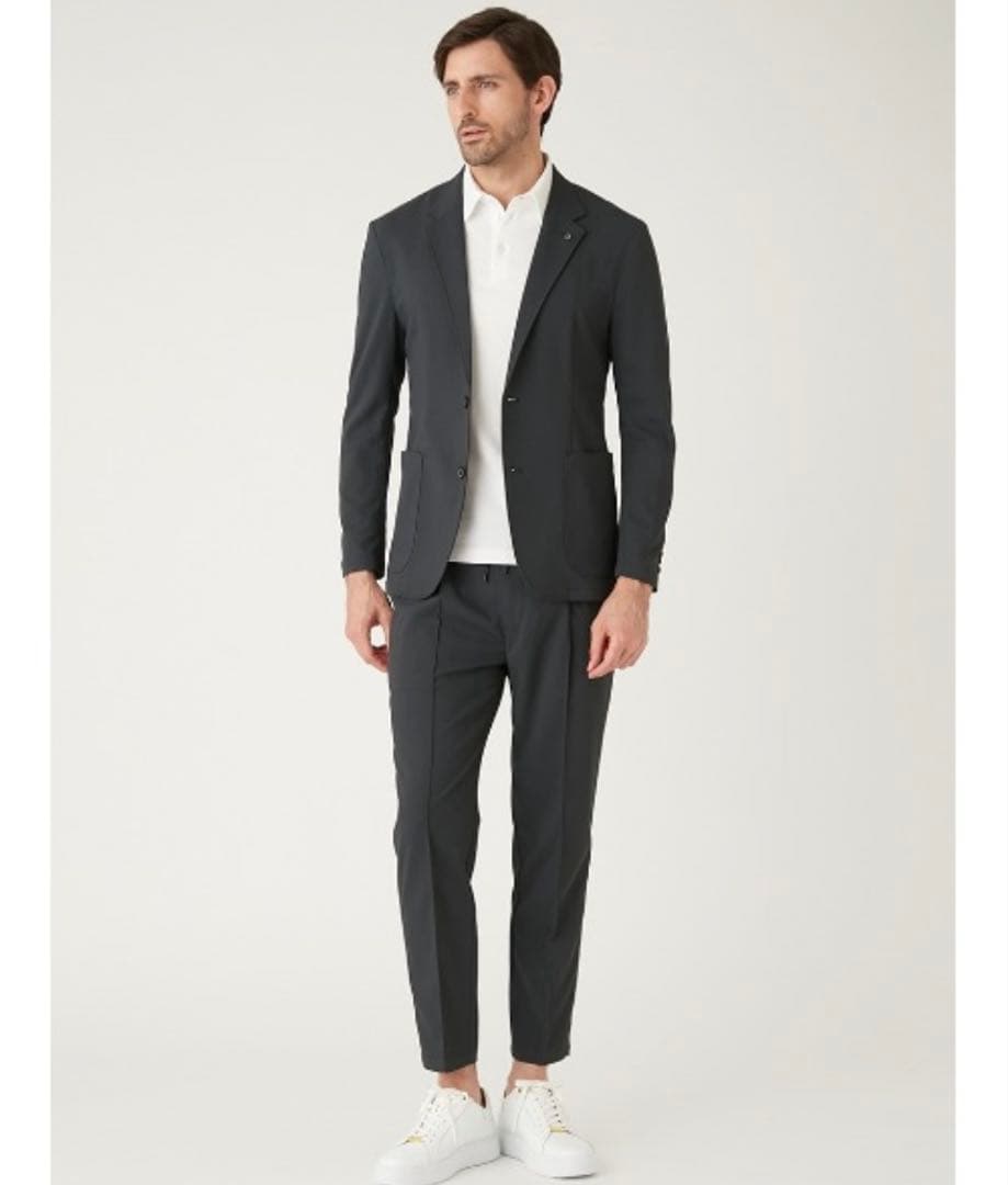 アウール　スリムフィット スーツセット