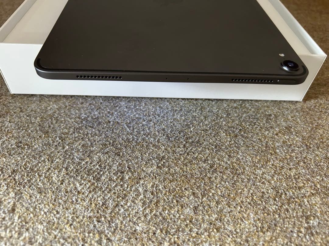 iPad Pro 11インチ　第1世代　64GB バッテリー94%