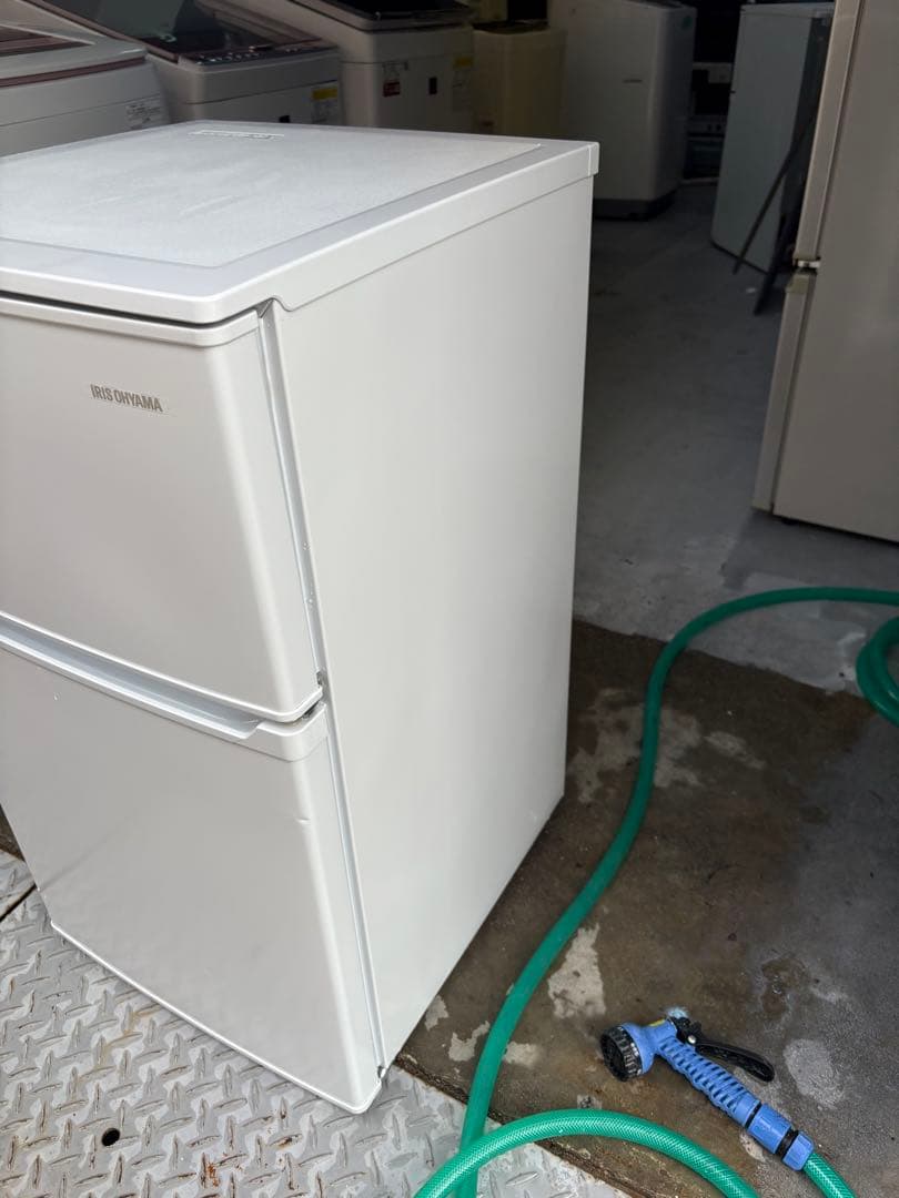 IRIS OHYAMA 冷蔵庫 ホワイト 2023年上段冷蔵・下段冷凍